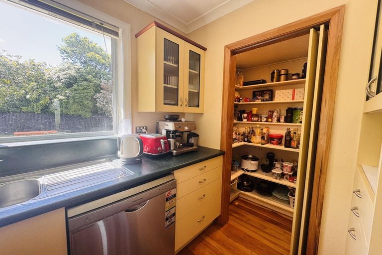 Photo of property in 60 Newcastle Street, Hokowhitu, Palmerston North, 4410
