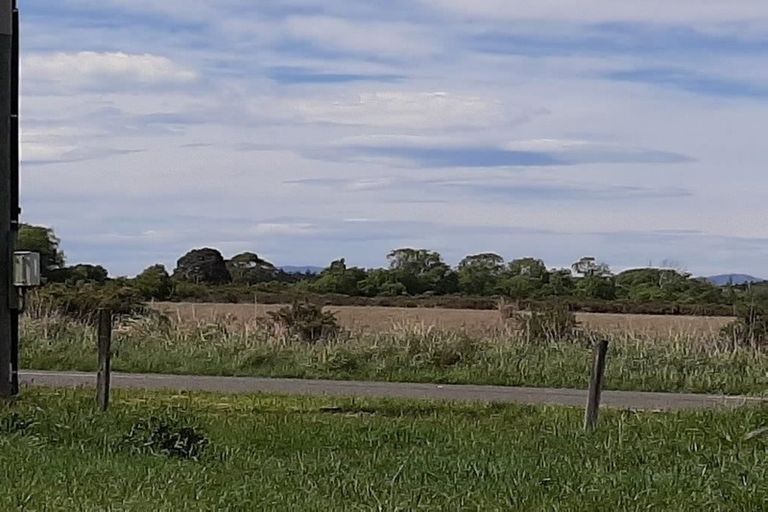 Photo of property in 451 Kainga Road, Brooklands, Christchurch, 8083