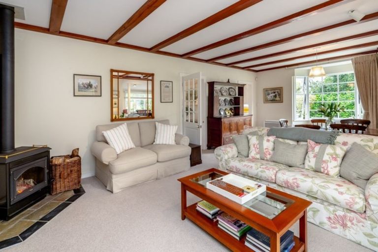 Photo of property in 17 Jellicoe Street, Greytown, 5712