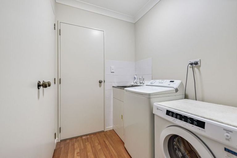 Photo of property in 38 Callum Brae Drive, Rototuna, Hamilton, 3210