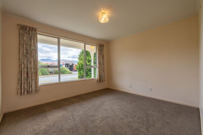 Photo of property in 37 Luxmore Drive, Te Anau, 9600