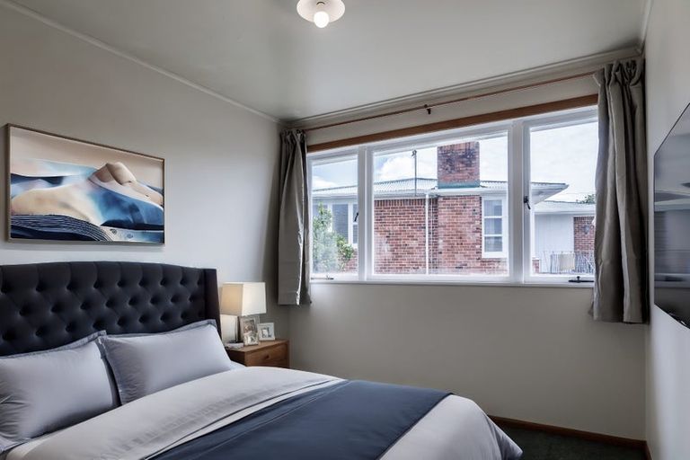 Photo of property in 15 Chorley Avenue, Massey, Auckland, 0614