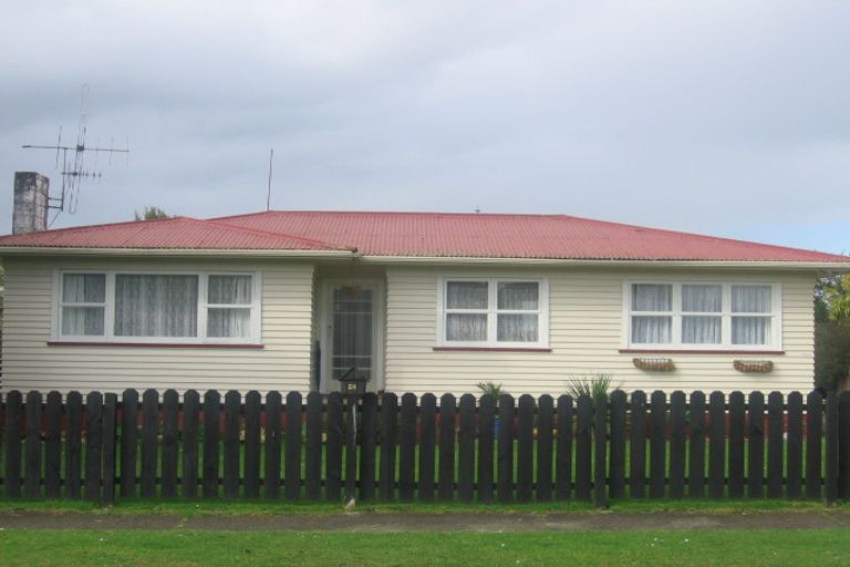 Photo of property in 24 Taraire Crescent, Otangarei, Whangarei, 0112