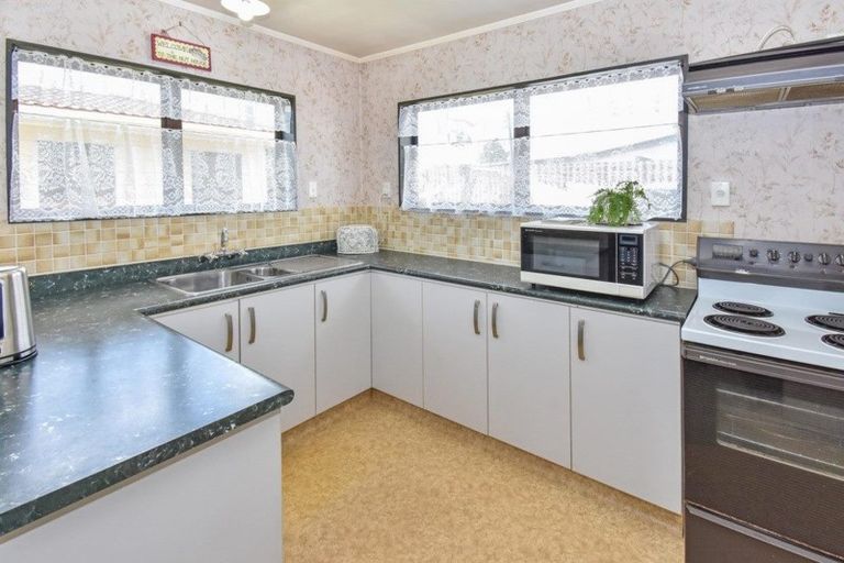 Photo of property in 2/126 Carruth Road, Papatoetoe, Auckland, 2025