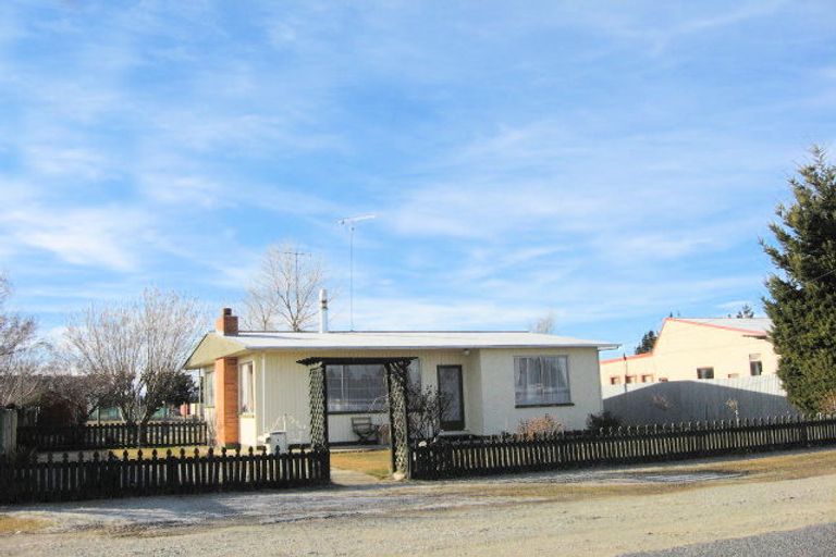 Photo of property in 1 Reade Street, Ranfurly, 9332