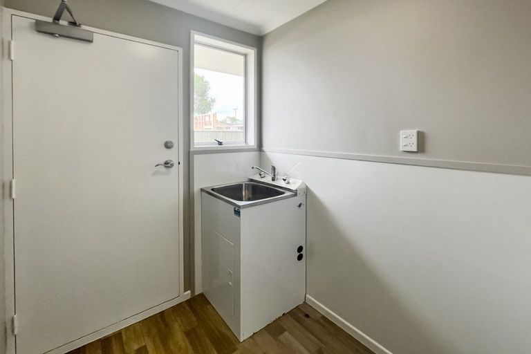Photo of property in 3/12 Martin Street, Palmerston North, 4414