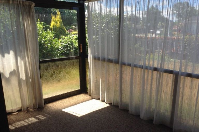 Photo of property in 2/2 Saint Clio Street, Ilam, Christchurch, 8041