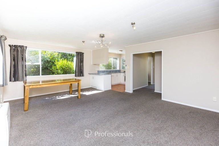 Photo of property in 4/462 Stokes Valley Road, Stokes Valley, Lower Hutt, 5019
