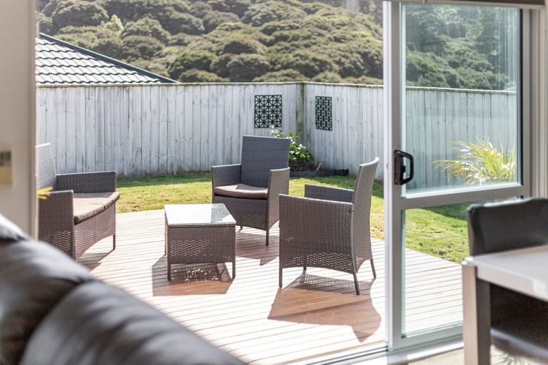 Photo of property in 4 Moonsail Drive, Whitby, Porirua, 5024
