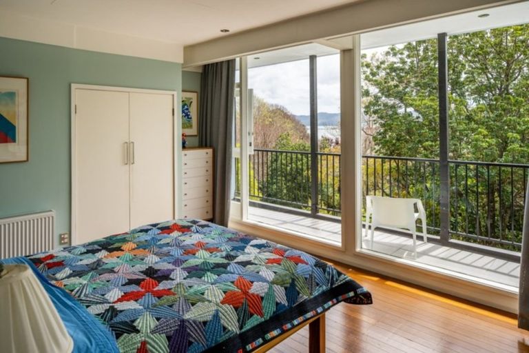 Photo of property in 5 Gill Road, Lowry Bay, Lower Hutt, 5013