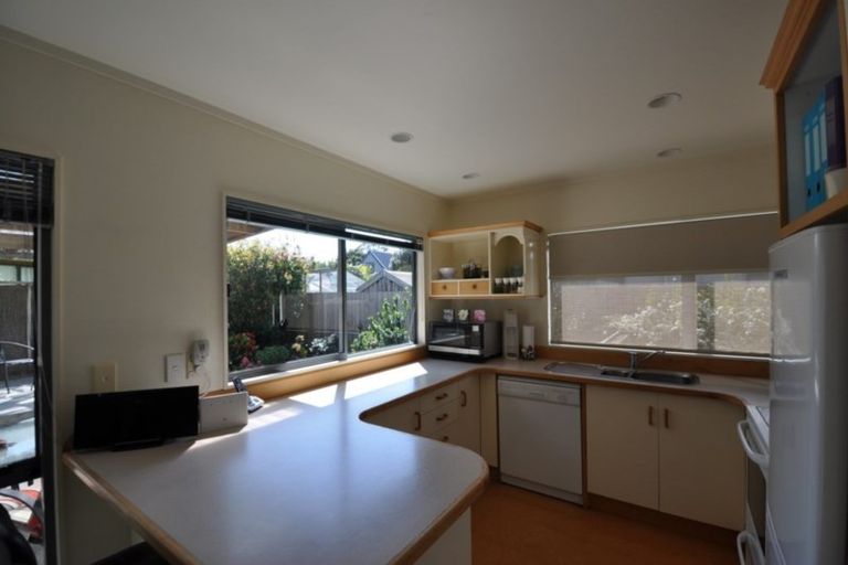Photo of property in 6a Campbell Court, Pauanui, Hikuai, 3579