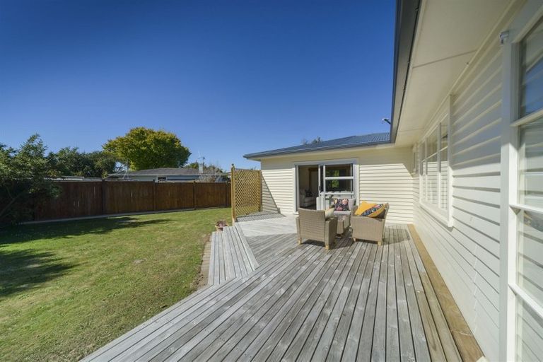 Photo of property in 25 Wincanton Place, Awapuni, Palmerston North, 4412