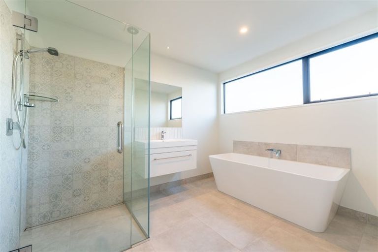 Photo of property in 17 Richmond Street, Waimataitai, Timaru, 7910