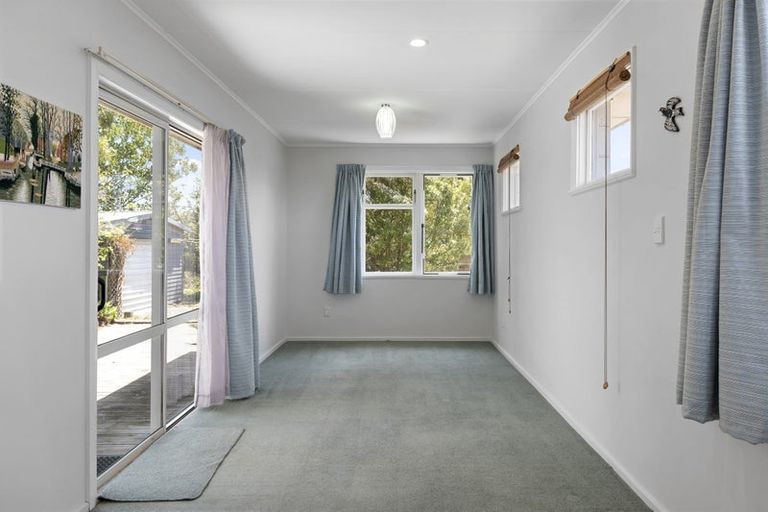 Photo of property in 23 Carisbrooke Street, Aranui, Christchurch, 8061