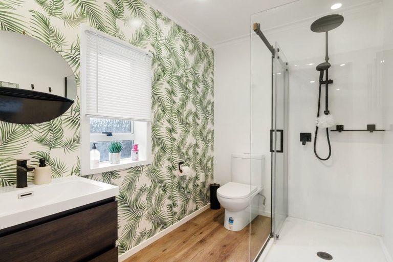 Photo of property in 74 Mardon Road, Enderley, Hamilton, 3214