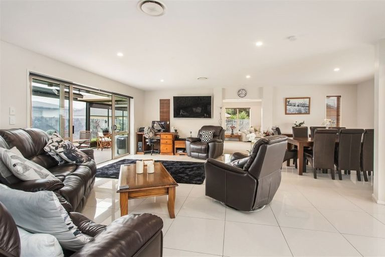 Photo of property in 17 Sweet Waters Place, Woolston, Christchurch, 8023