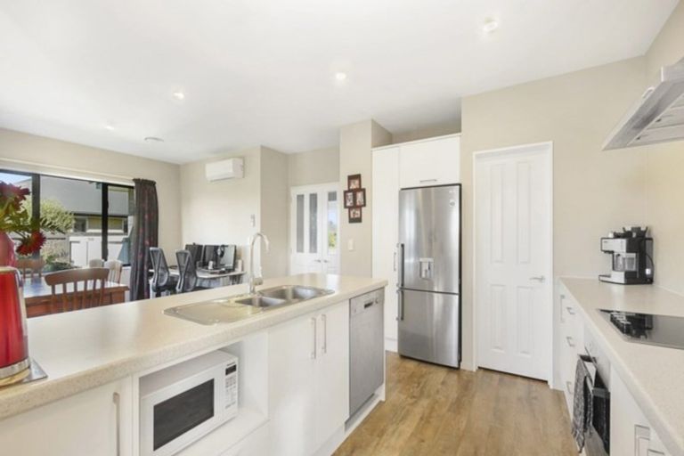 Photo of property in 13 Greenan Place, Doyleston, 7683