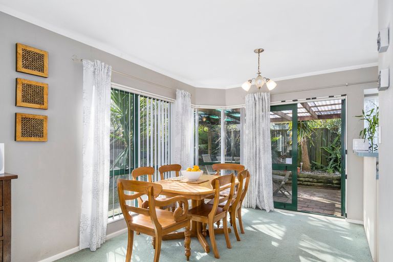 Photo of property in 52 Blake Boulevard, Papamoa Beach, Papamoa, 3118