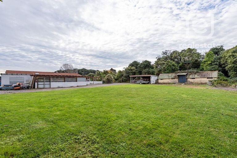Photo of property in 62 Hinemoa Street, Paraparaumu, 5032