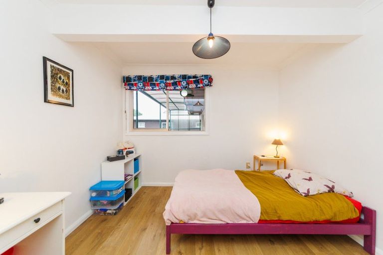 Photo of property in 39 Lincoln Terrace, Hokowhitu, Palmerston North, 4410