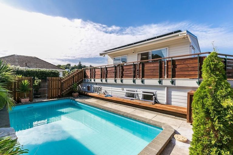 Photo of property in 3 Wright Street, Titahi Bay, Porirua, 5022