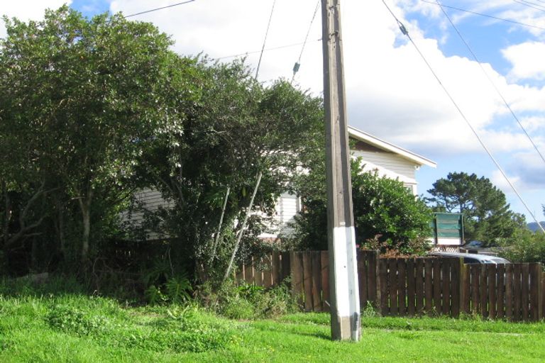 Photo of property in 298 Glengarry Road, Glen Eden, Auckland, 0602