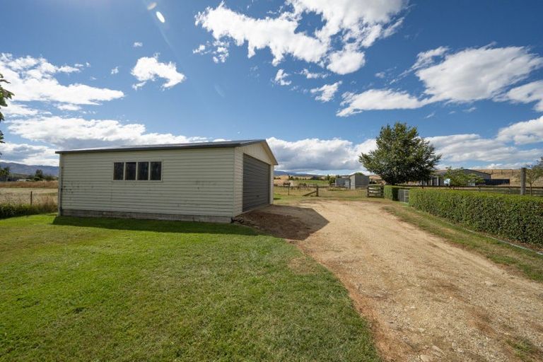 Photo of property in 677 Springvale Road, Springvale, Alexandra, 9393