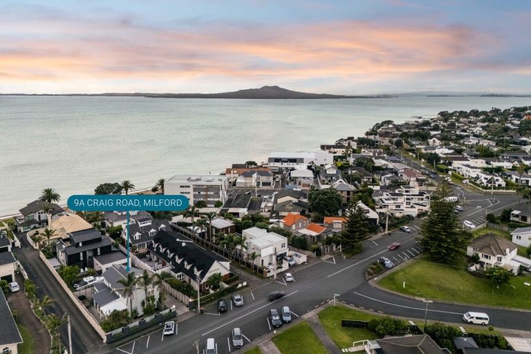 Photo of property in 9a Craig Road, Milford, Auckland, 0620