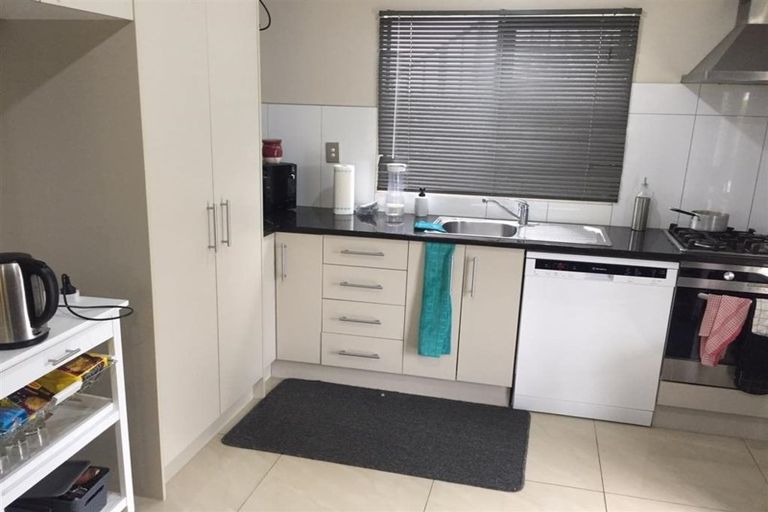 Photo of property in 8 Burbridge Road, Favona, Auckland, 2024