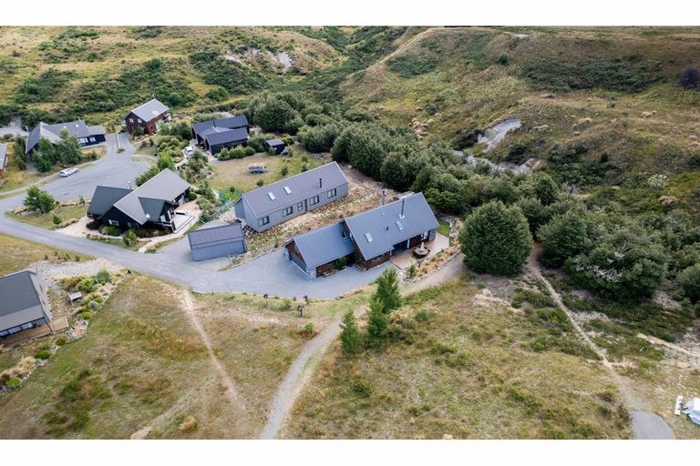 Photo of property in 12c Cheeseman Terrace, Castle Hill, Springfield, 7580