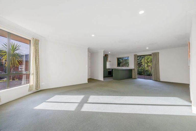 Photo of property in 11 Fresil Lane, Massey, Auckland, 0614
