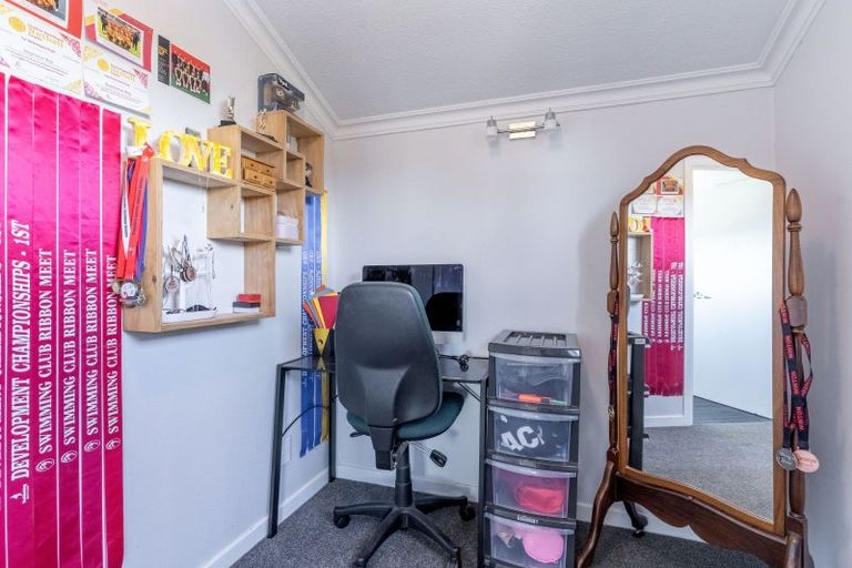 Photo of property in 24 Hamilton Avenue, Winton, 9720