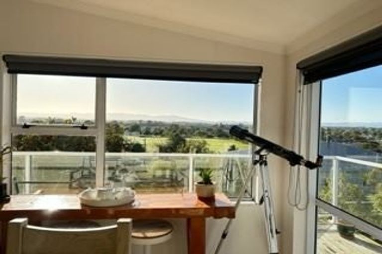 Photo of property in 3a Highfield Road, Feilding, 4702