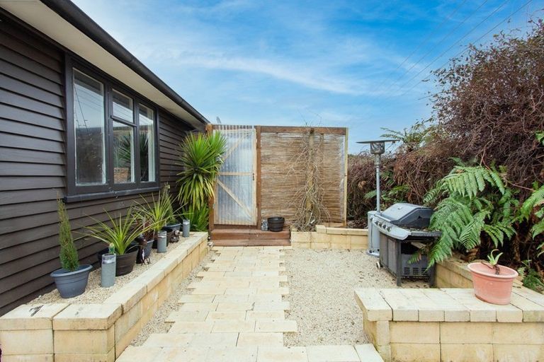 Photo of property in 38 Patetere Street, Mamaku, 3020