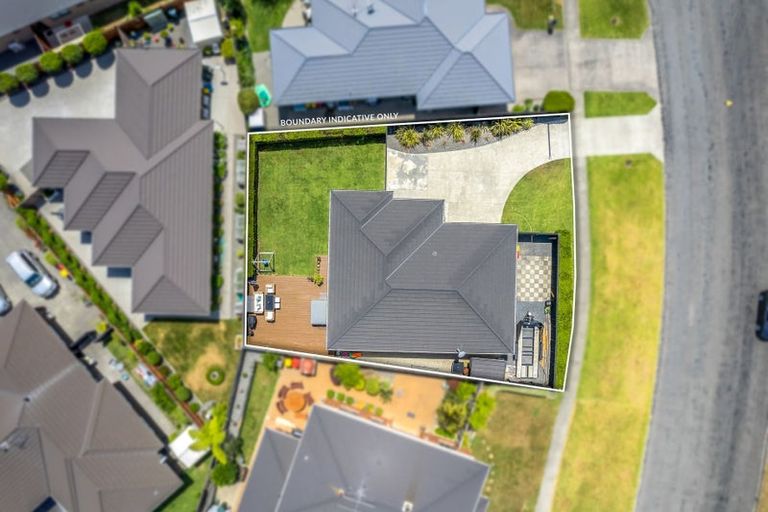 Photo of property in 65 Awatea Avenue, Paraparaumu, 5032