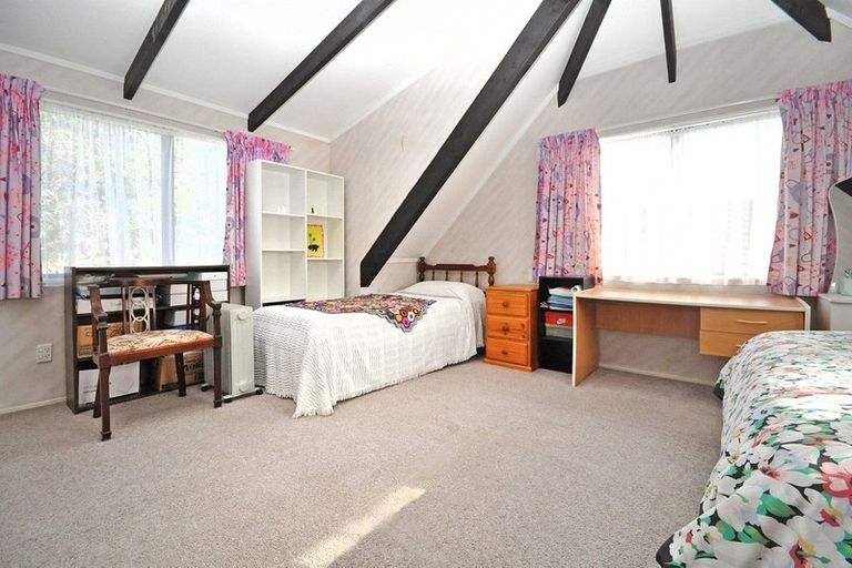 Photo of property in 2/37 Reeves Road, Pakuranga, Auckland, 2010