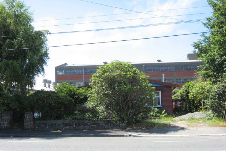 Photo of property in 46 Garlands Road, Woolston, Christchurch, 8023