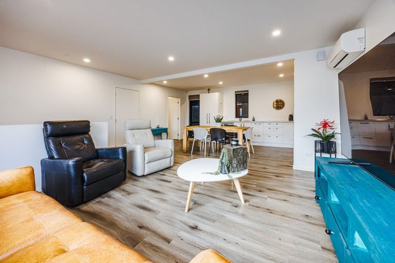 Photo of property in 29 Cessna Crescent, Mangere, Auckland, 2022