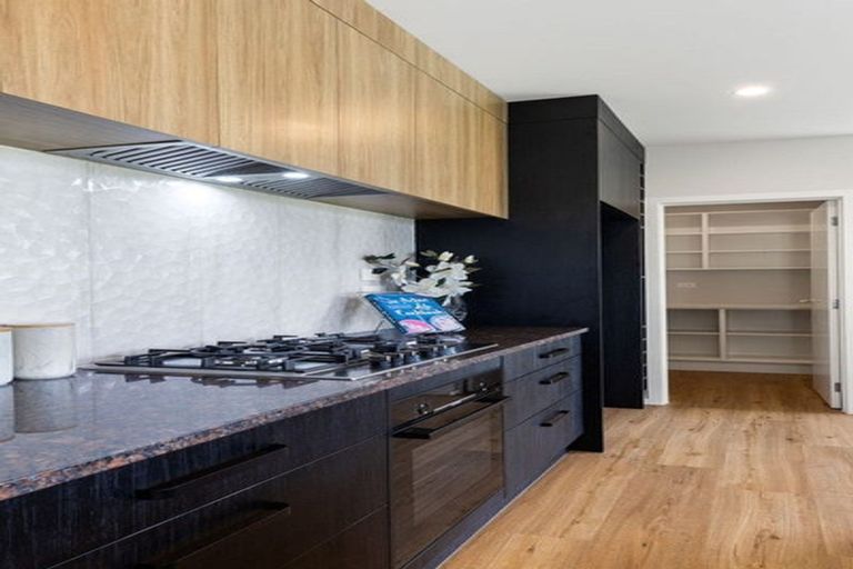 Photo of property in 2 Te Ia Terrace, Cambridge, 3434