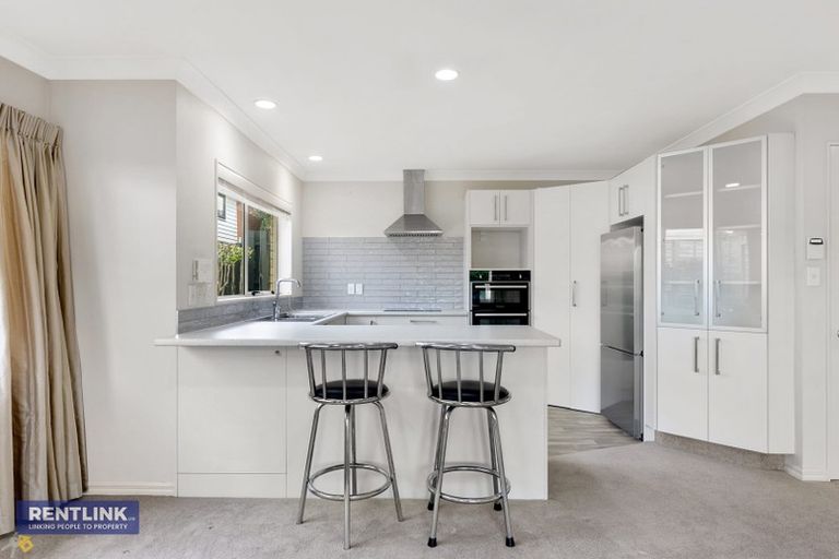 Photo of property in 16a Goods Road, Otumoetai, Tauranga, 3110