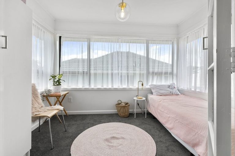 Photo of property in 1/66 Opaheke Road, Opaheke, Papakura, 2113