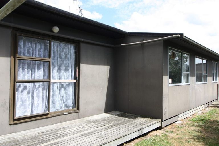 Photo of property in 7/81 Linton Street, West End, Palmerston North, 4410