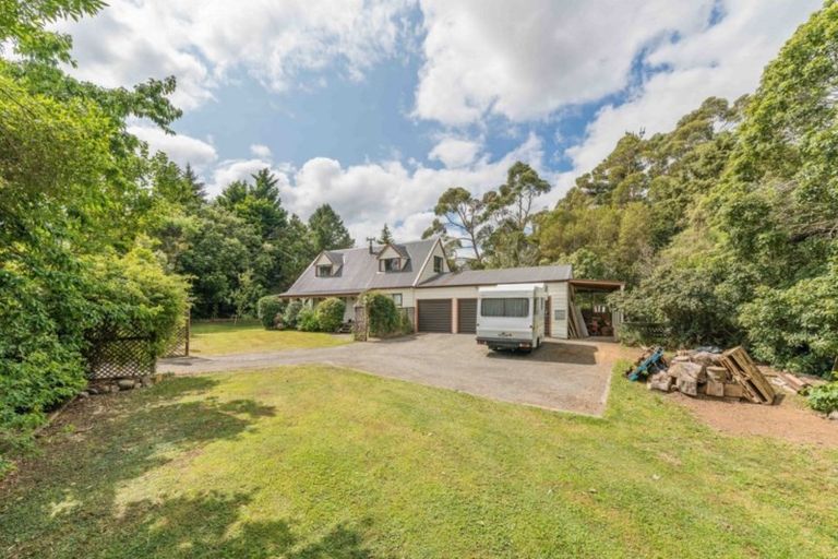 Photo of property in 18 Flyger Street, Kimbolton, 4774