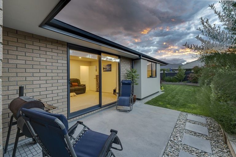 Photo of property in 25 Cumberland Road, Lower Shotover, Queenstown, 9304