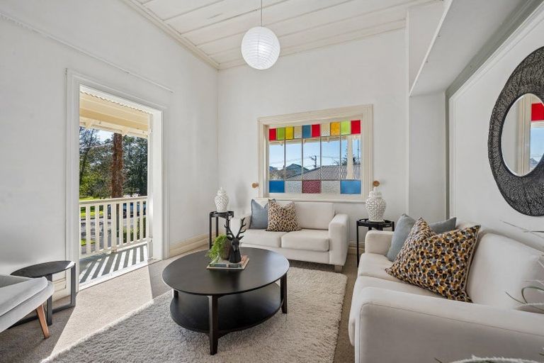 Photo of property in 5 Allenby Avenue, Devonport, Auckland, 0624