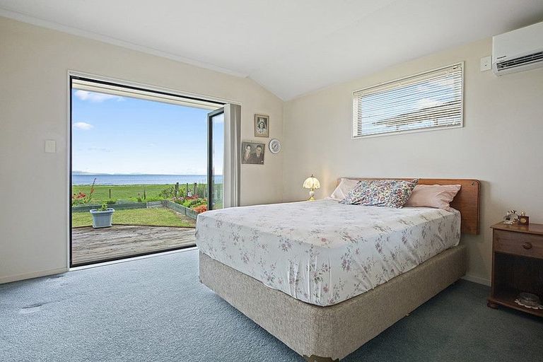 Photo of property in 915 East Coast Road, Kaiaua, Pokeno, 2473