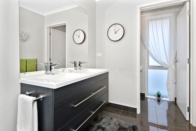 Photo of property in 18 Searle Drive, Patumahoe, Pukekohe, 2679