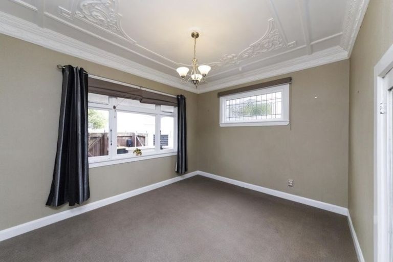 Photo of property in 308 Ferguson Street, Palmerston North, 4410