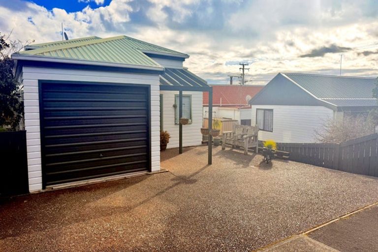 Photo of property in 615 Rolleston Street, Thames, 3500