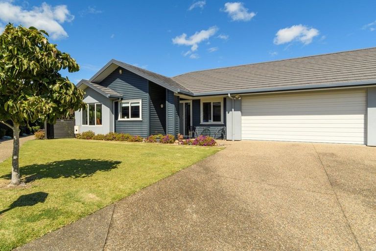 Photo of property in 3 Fremont Way, Pyes Pa, Tauranga, 3112
